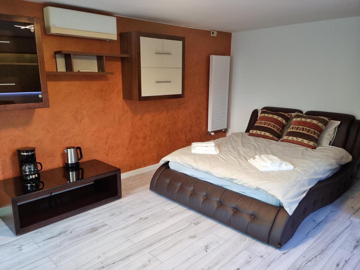 Nerva Traian Studio Apartment Bucureşti Exterior foto