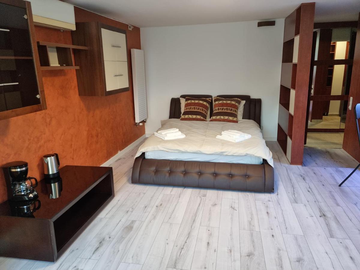 Nerva Traian Studio Apartment Bucureşti Exterior foto